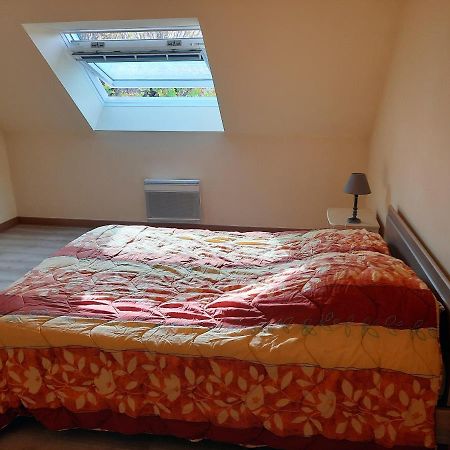 Appartement Tres Spacieux 4 Chambres 6 Couchages Noidans-le-Ferroux Esterno foto